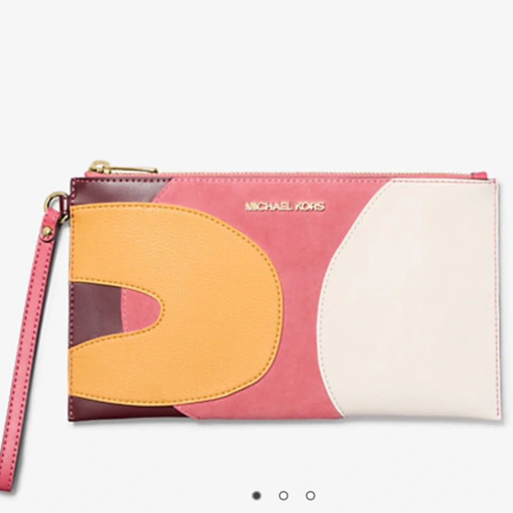 Michael Kors Jet Set Travel Large Patchwork Wristlet & Abstract Key Chain Bundle - Picture 2 of 8